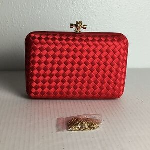 Entrelac Pattern Satin Evening Clutch Bag Knot Clasp Closure Red Metal Strap